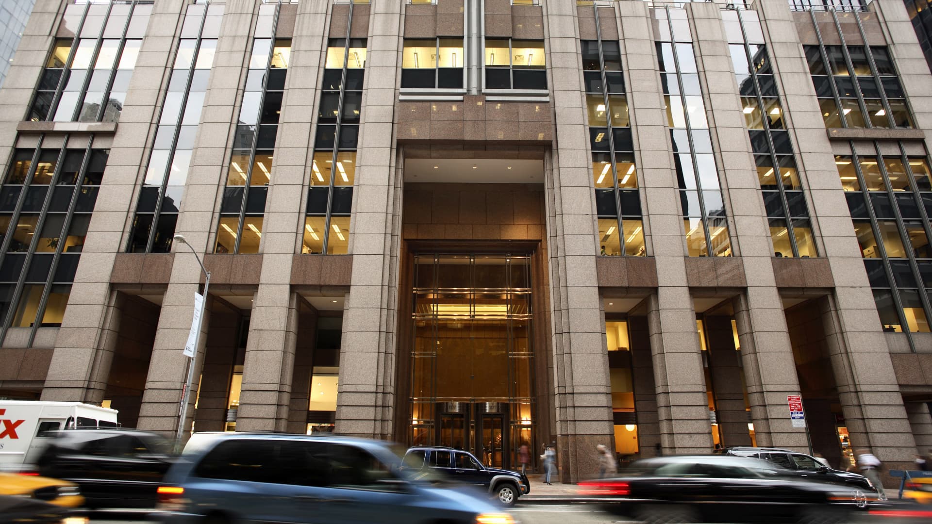 Norway sovereign wealth fund invests $543 million in Manhattan offices